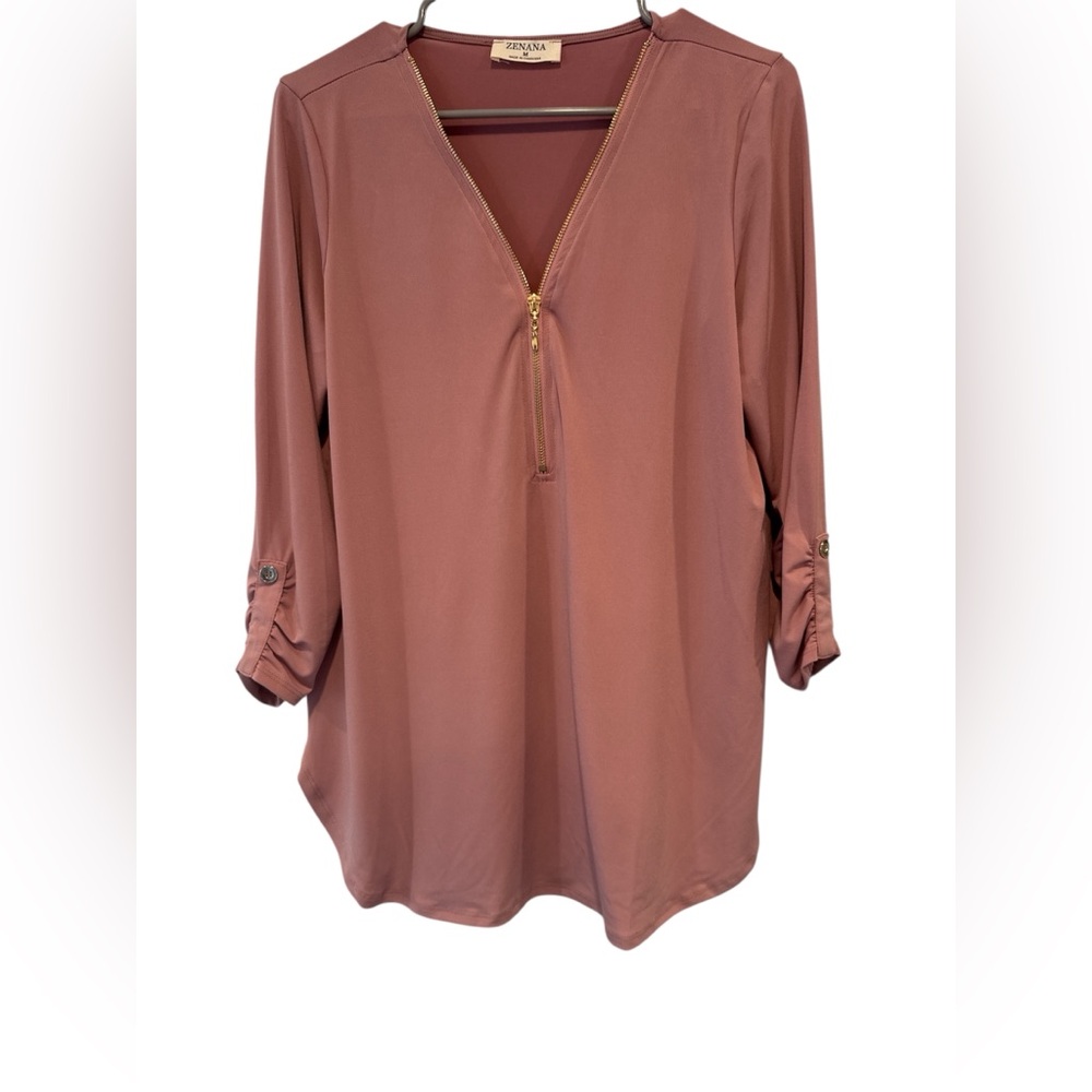 Zenana Women's Mauve Zipper V-Neck Top NWOT